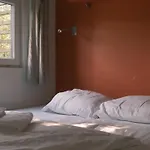 Maison En Location Avec Terrasse Pour 4 Personnes - Api-1-52-1733 Camping