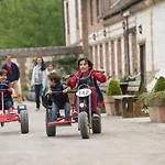 Camping Maison En Location Avec Terrasse Pour 4 Personnes - Api-1-52-1733 Beauchamps (Somme)